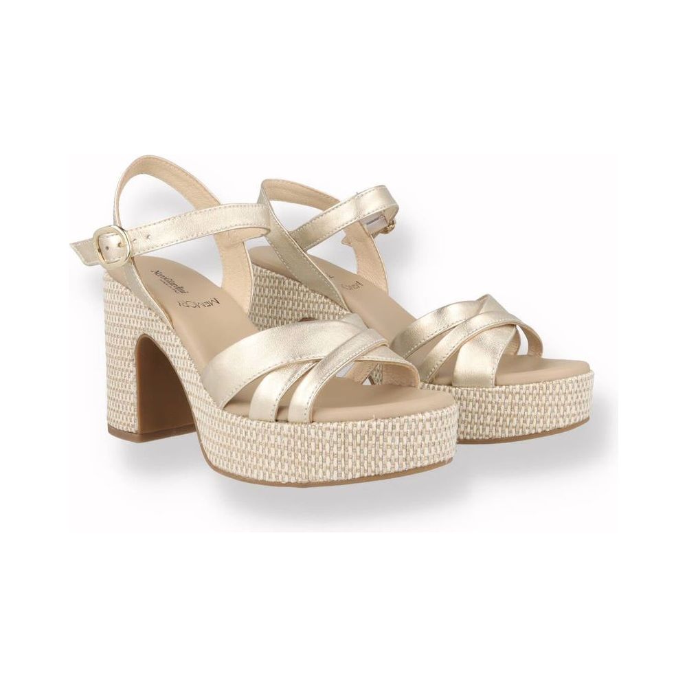 Sandalo con Zeppa Nero Giardini da Donna Oro | Lippolis Scarpe