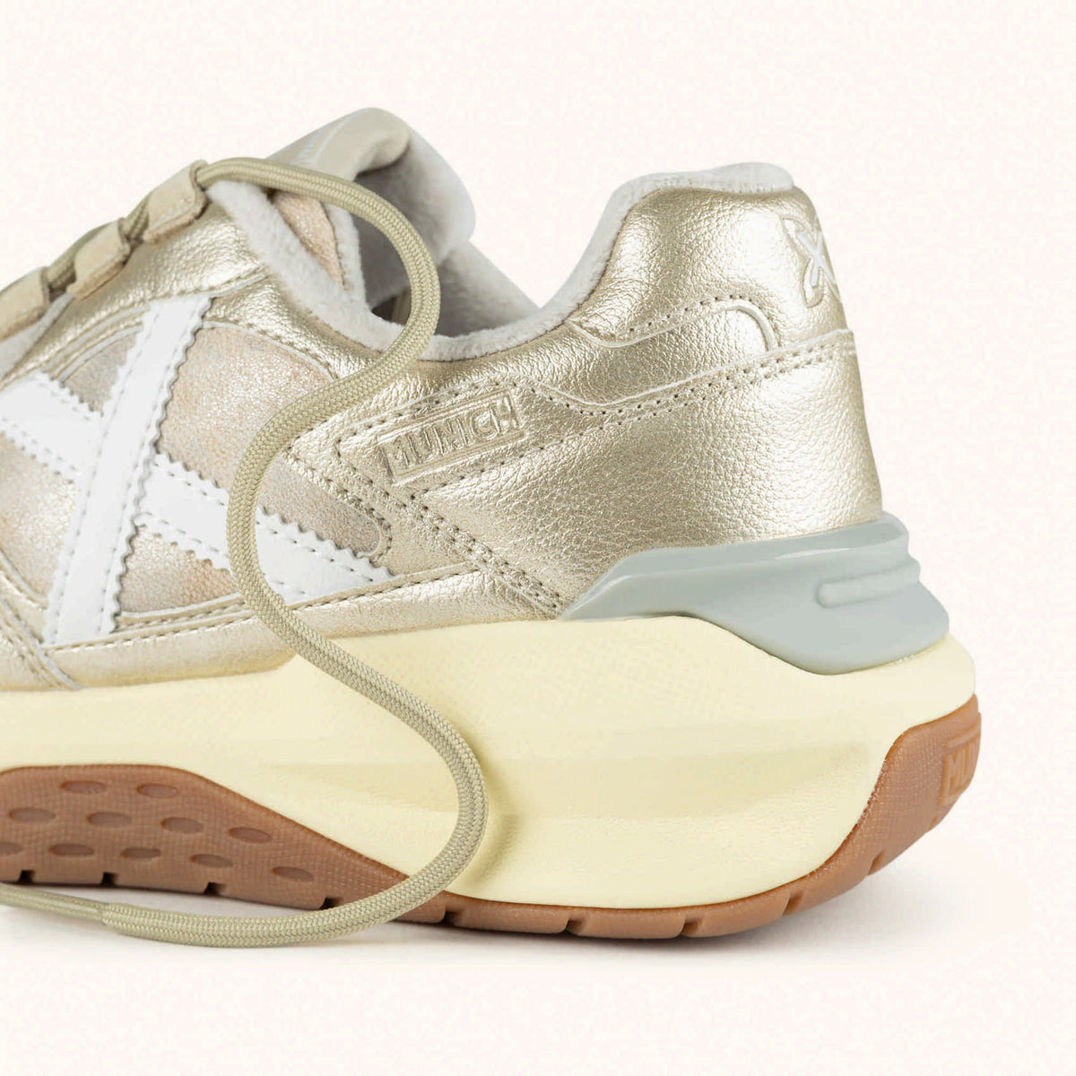 Sneakers Munich Nexa Donna oro