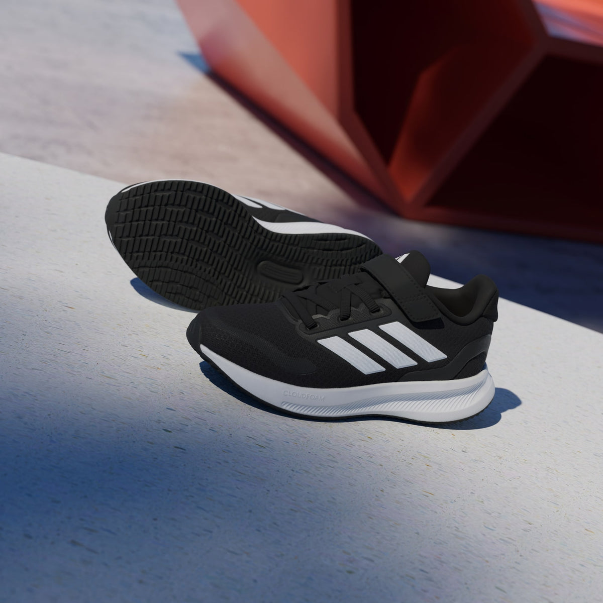Scarpe Running Adidas Runfalcon 5 bambino nero/bianco