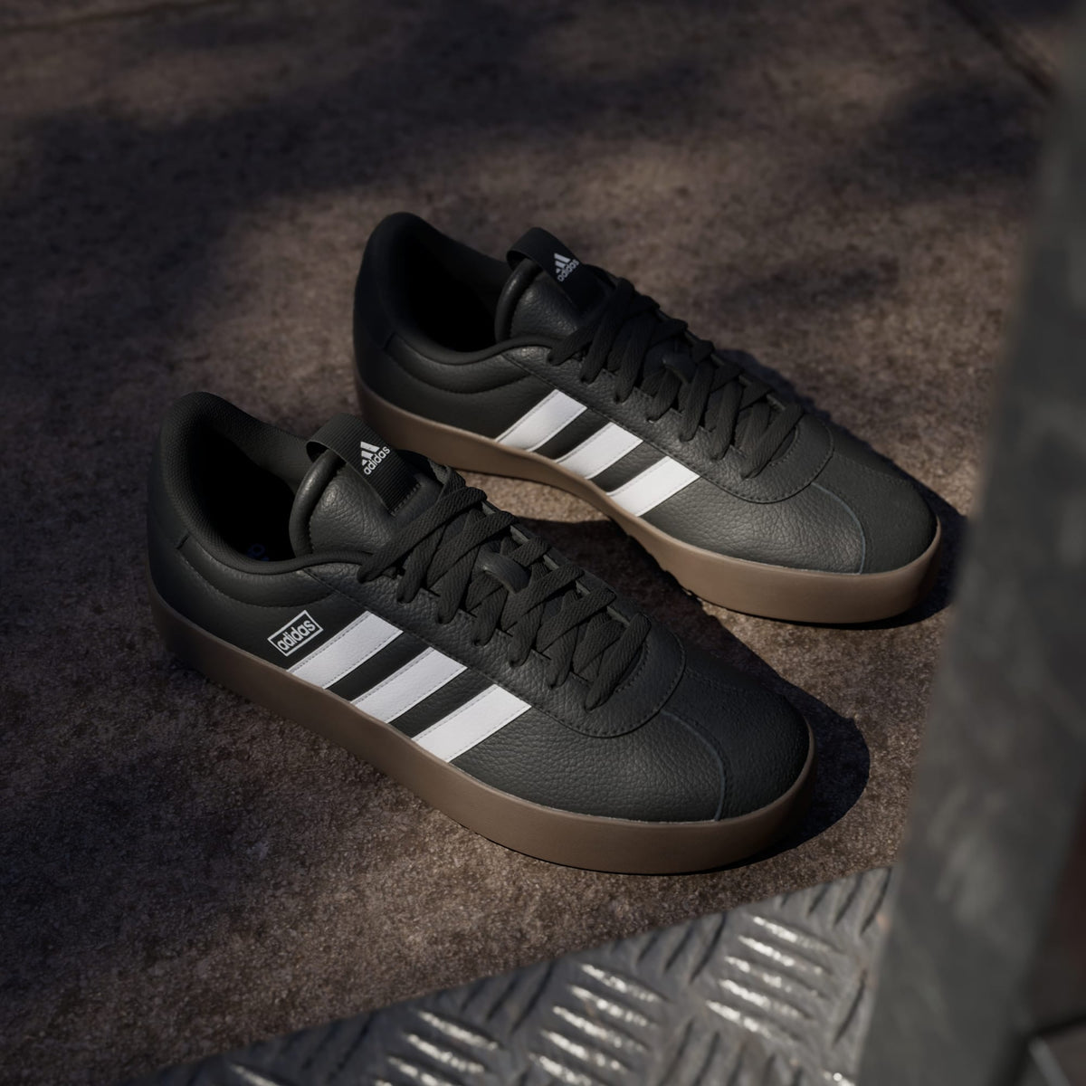 Sneakers Adidas VL Court 3.0 uomo nero/bianco